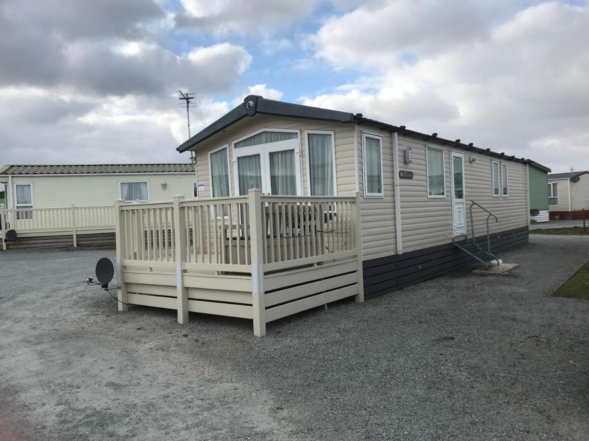 Bobby'S Bolthole Apartment Heysham Exterior photo